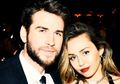 Dua Bulan Menikah, Miley Cyrus Kembali Bagikan Foto-Foto Pernikahan, Romantis!