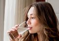 Terlalu Banyak Minum Air Putih Ternyata Bahaya untuk Kesehatan