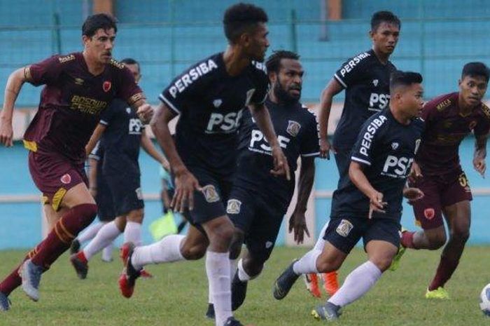 PSM Makassar bermain imbang 2-2 dalam laga uji coba melawan tim Liga 2, Persiba Balikpapan, di Stadion Mini Cibinong Bogor, Jawa Barat, Selasa (18/2/2020) sore. 