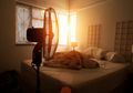 Nggak Nyanga! Ini 5 Fakta Mengerikan kalo Tidur dengan Lampu Menyala