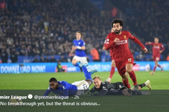 Aksi penyerang Liverpool, Mohamed Salah, dalam laga melawan Leicester City di King Power Stadium, Kamis (26/12/2019).