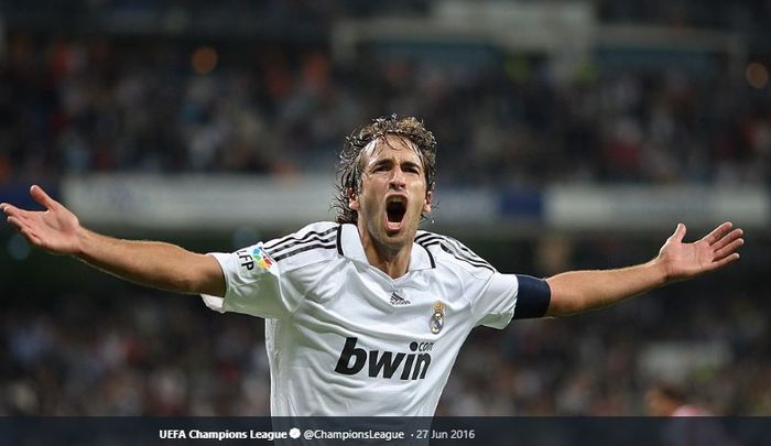 Mantan penyerang dan kapten Real Madrid, Raul Gonzalez.