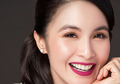 Lihat Wajah Cantiknya di Belakang Truk, Sandra Dewi Langsung Heboh!