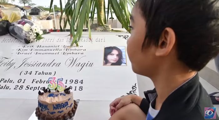 Israel trayakan ulang tahun sang mama yang meninggal akibat Gempa Palu