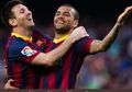 Ketika Lionel Messi Asik Nostalgia, Dani Alves : Aku Hampir Mematahkan Kaki Gara-gara Kamu!
