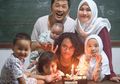 Tiru, Pola Asuh Ala Zaskia Adya Mecca Agar Anak Tahan Banting