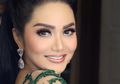 Jadi Bintang Tamu di Acara Nikahan, Gaun Krisdayanti Kena Cibiran