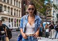 Ini Dia 7 Inspirasi Memakai Rok ala Bella Hadid Untuk Gaya Sehari-hari