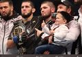 Presiden UFC Tak Berkutik, Khabib Sendiri Berikan Sabuk ke Makhachev