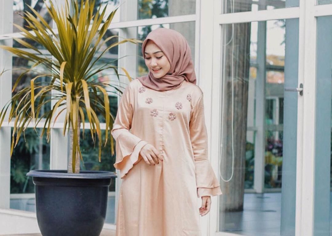 Dress gold cheap hijab