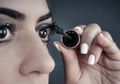 Bulu Mata Tebal Panjang Hanya dengan Maskara, Ingat 5 Tips Ini!