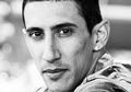 Di Maria Pura-pura Minum dari Botol Bir yang Dilempar Oknum Pendukung Sepak Bola