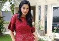 Tips Merawat Rambut Sehat Ala Artis Titi Kamal, Mudah dan Murah!