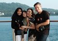 Gisella Anastasia Hadiri Pernikahan Koneng di Tegal, Kompak Banget!