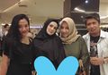Intip Momen Akrab Mulan Jameela Jalan Bareng Suami dan Mantan Suami