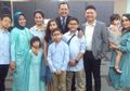 Terlalu Sibuk, Roy Marten Akui Jarang Bertemu dengan Para Cucu