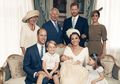 Pembaca Ekspresi Wajah Mengungkap Fakta Unik Foto Keluarga Pangeran Charles!