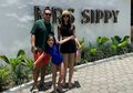 Ardi Bakrie Iseng Bikin Polling Kecantikan Sang Istri di Instagram, Reaksi Nia Ramadhani Tak Disangka!