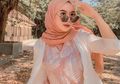 5 Gaya Kece Hijabers Milenial Pakai Jaket Denim ala Selebgram Hijab!