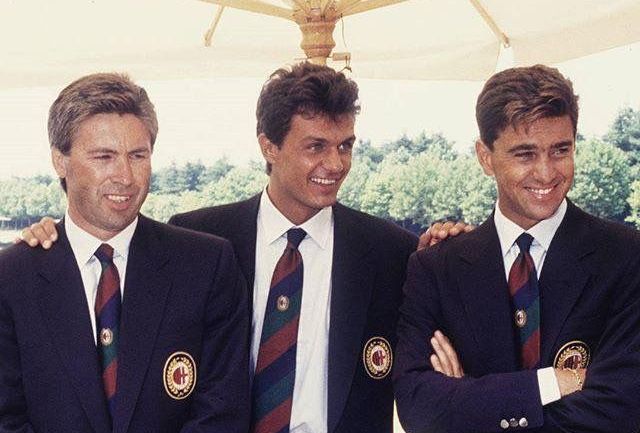Carlo Ancelotti (kiri), Paolo Maldini (tengah), Alessandro Costacurta (kanan)