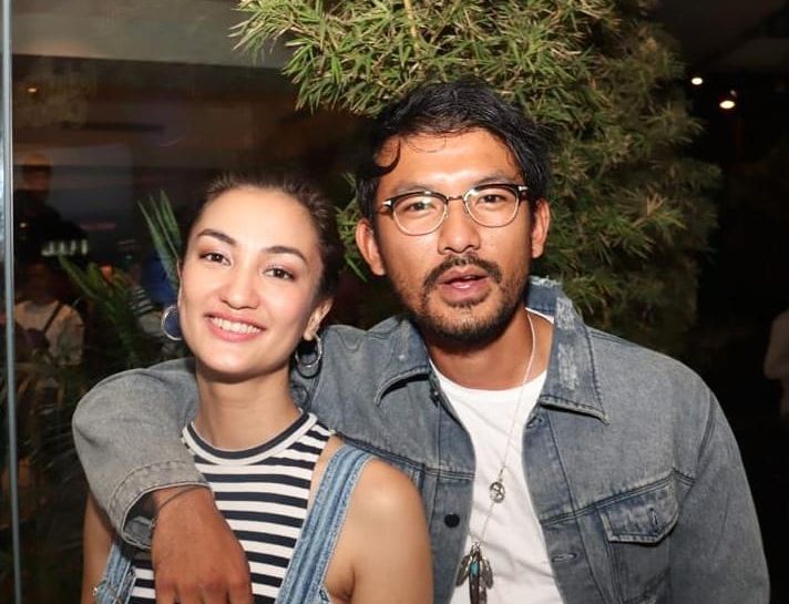 Atiqah Hasiholan dan Rio Dewanto