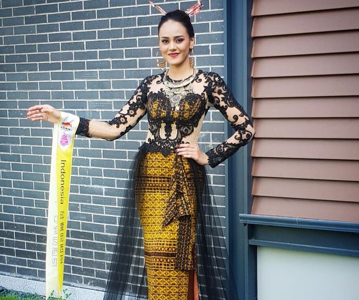 Fatya Ginanjarsari, Finalis Puteri Indonesia 2017 yang sudah dipecat