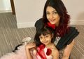 Aishwarya Bachchan Mengajak Putrinya, Aaradhya Bachchan, dalam Perayaan Ganpati Darshan