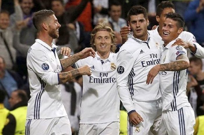 James Rodriguez (paling kanan), ketika masih bermain untuk Real Madrid