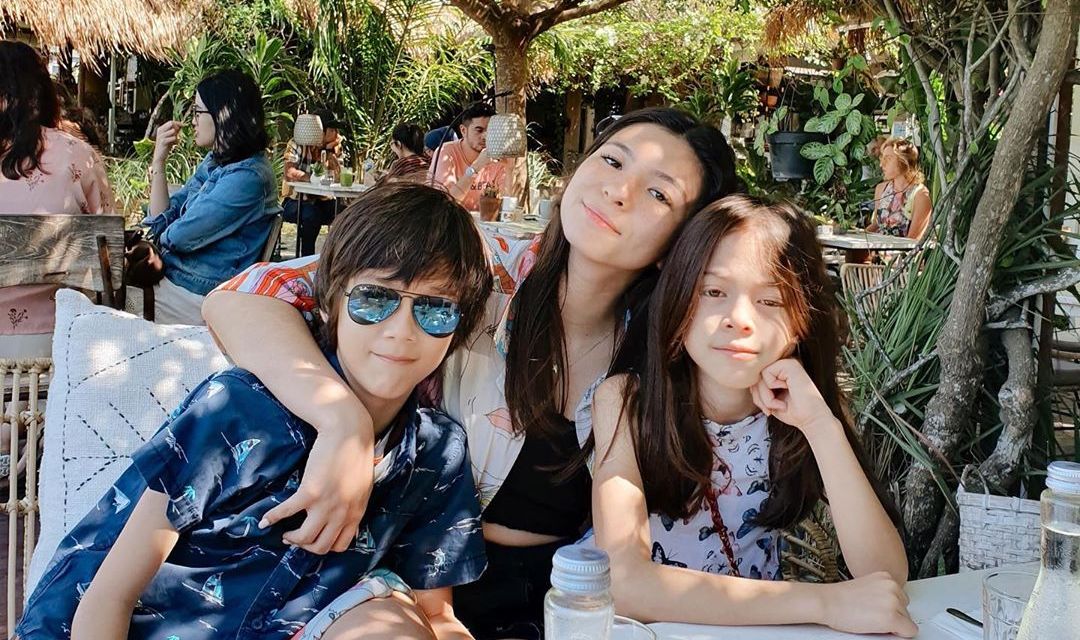 Beda Ayah Begini 6 Potret Keakraban Anak Wulan Guritno Shaloom Razade Dan Adik Sambungnya Semua Halaman Cewekbanget Beda Ayah Begini 6 Potret Keakraban Anak Wulan Guritno Shaloom Razade Dan Adik Sambungnya Semua Halaman Cewekbanget