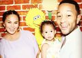 Makan di Resto Mewah Bali, John Legend dan Istri Malah Dijamu Makanan Lokal Ini