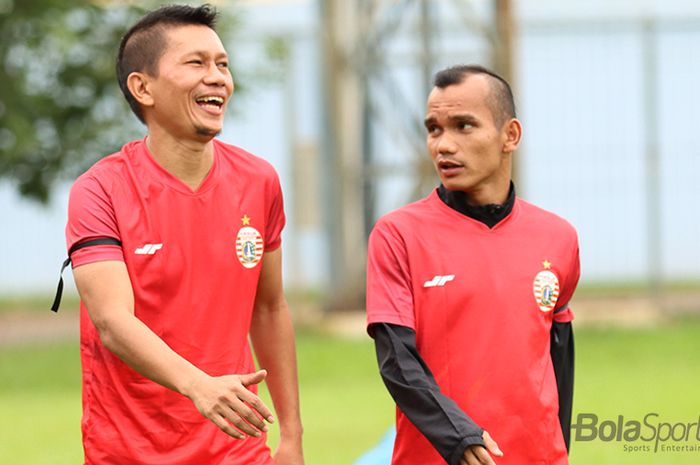Ismed Sofyan dan Riko Simanjuntak sedang menjalani latihan bersama skuad Persija Jakarta di Lapangan Sutasoma, Halim, Jakarta Timur (11/3/2020)