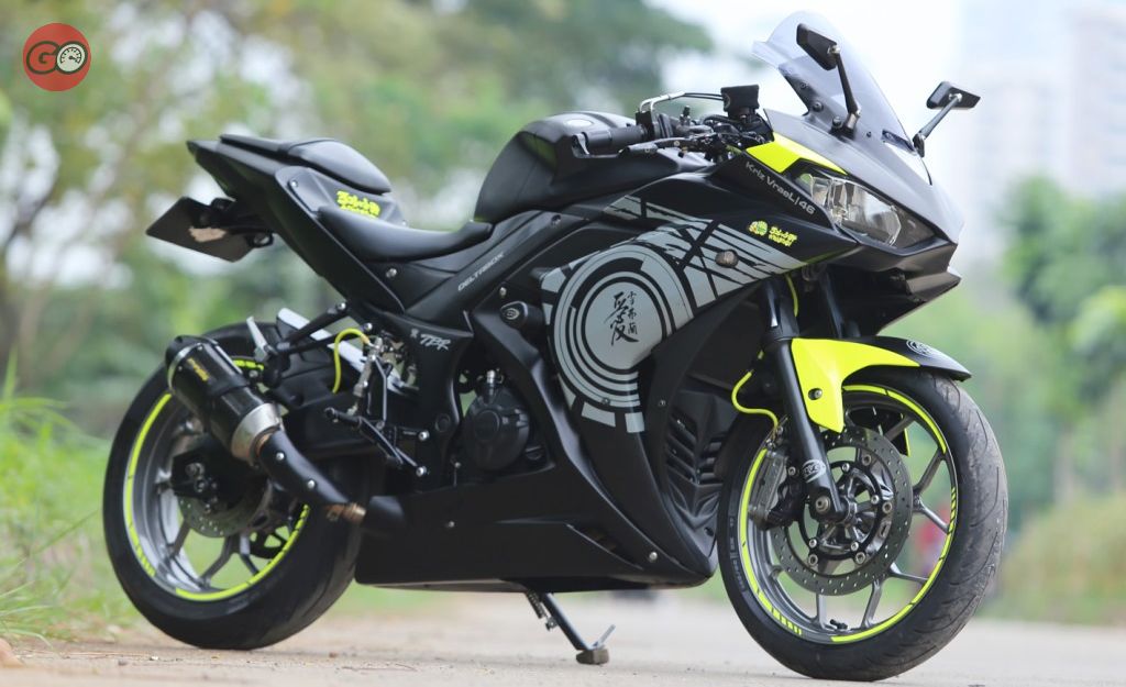 Yamaha YZF R25 Garapan Layz Motor Ini Penampilannya Valentino