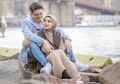 Unggah Foto Lawas, Zaskia Kasih Kode Untuk Irwansyah?