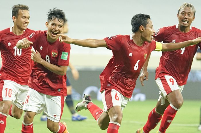 Selebrasi Evan Dimas usai cetak gol ke gawang Thailand dalam laga Kualifikasi Piala Dunia 2022 zona Asia grup G, di  Stadion Al-Maktoum, Dubai, Uni Emirat Arab (UEA), Kamis (3/6/2021).