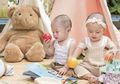 Gemas! Anak Kembar Cynthia Lamusu Tirukan Ekspresi Kakeknya