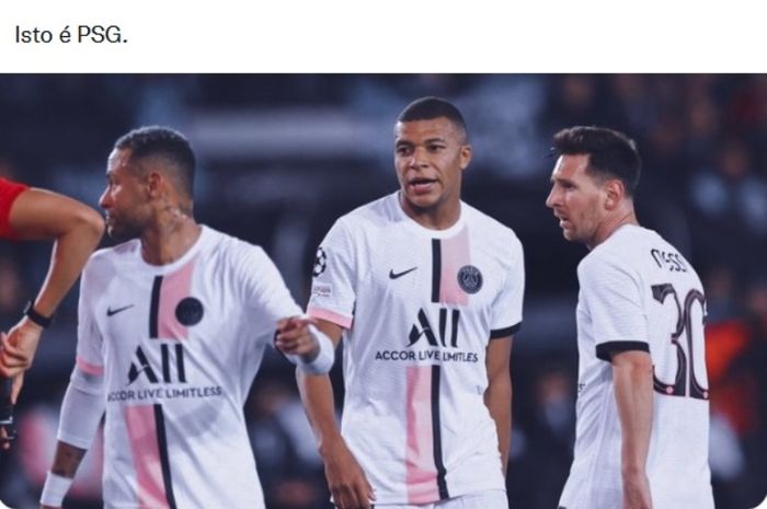 Trio PSG yang terdiri dari Lionel Messi, Kylian Mbappe, dan Neymar dalam laga kontra Club Brugge.