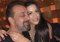 Ditanya Perasaannya Jadi Anak Sanjay Dutt, Jawaban Putrinya Di Luar Dugaan!