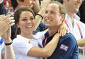 Selalu 'Menjaga Tangan', Ternyata Begini Cara Pangeran William Berlaku Romantis pada Kate!