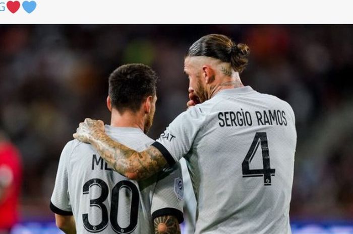 Dua megabintang Paris Saint-Germain, Lionel Messi (30) dan Sergio Ramos (4)