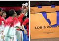 Fans Bulutangkis, Sekelompok Ibu Belikan Tas Mewah Untuk Pemainnya