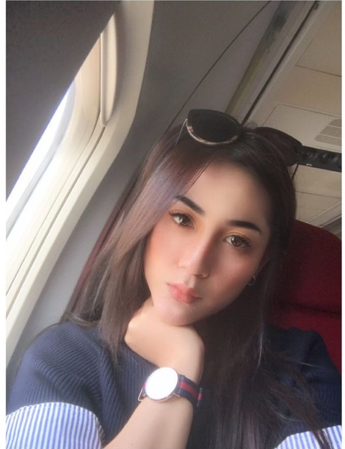 Kriss Hatta Dikabarkan Dekat Dengan Perempuan Ini