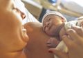 Cara Mandikan Bayi Baru Lahir Ini Ampuh untuk Membuatnya Tetap Tenang