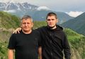 Penyebab Ayah Khabib Nurmagomedov Koma Sampai Harus Dilarikan ke Rumah Sakit Militer