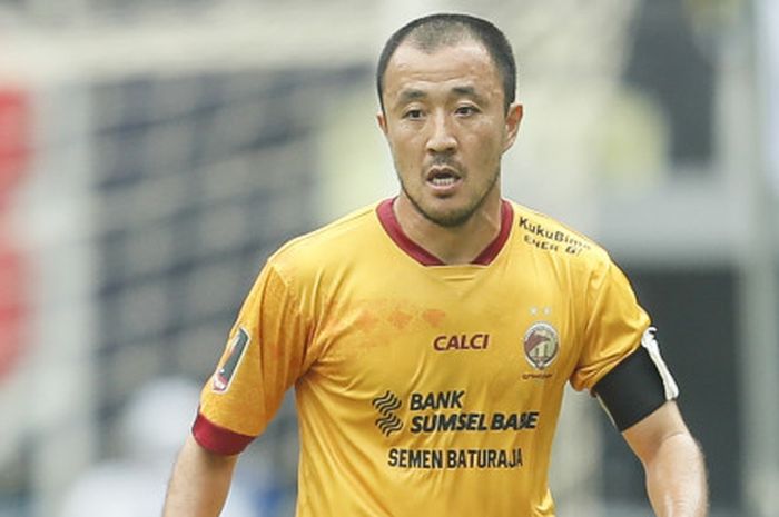 Terhambat Masalah Regulasi, Sriwijaya FC Buka Pintu Keluar untuk Yuu Hyun-koo