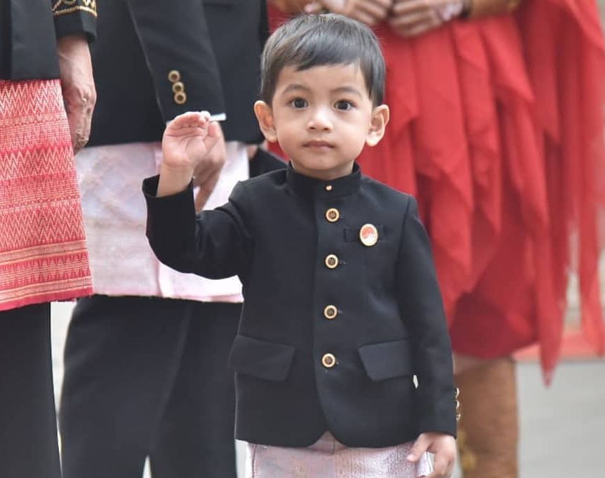 Addie MS Bagikan Tingkah Lucu Jan Ethes saat Salat Jumat! Seperti Apa?