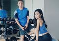 Kekasih Kim Kurniawan Luruskan Mitos Gym Bikin Perempuan Berotot Seperti Pria