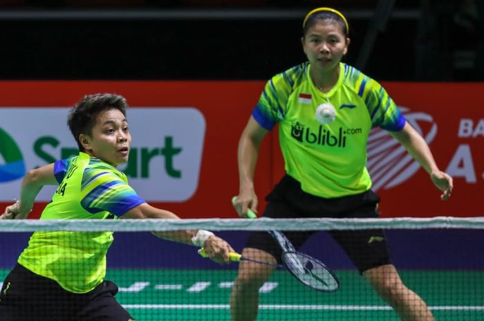 Pasangan ganda putri Indonesia, Greysia Polii/Apriyani Rahayu, tampil pada partai kedua melawan Jepang pada Kejuaraan Beregu Asia 2020 di Rizal Memorial Coliiseum, Manila, Filipina, Jumat (14/2/2020).