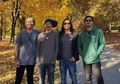 Navicula Respon RUU Permusikan dengan Lagu 'Dagelan Penipu Rakyat'