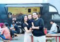 Promosikan Jamu di Singapura, Penampilan Menantu Siti Nurhaliza Cantik Banget!