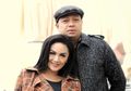 Krisdayanti Pamer Foto Ciuman dengan Raul Lemos, Warganet Justru Protes